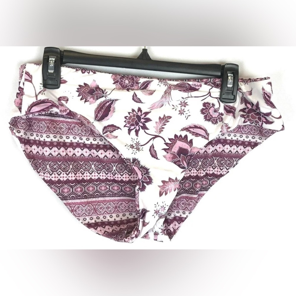 Becca Women’s White/Purple Hipster Bikini Bottom Size 0X 14-16, Reversible